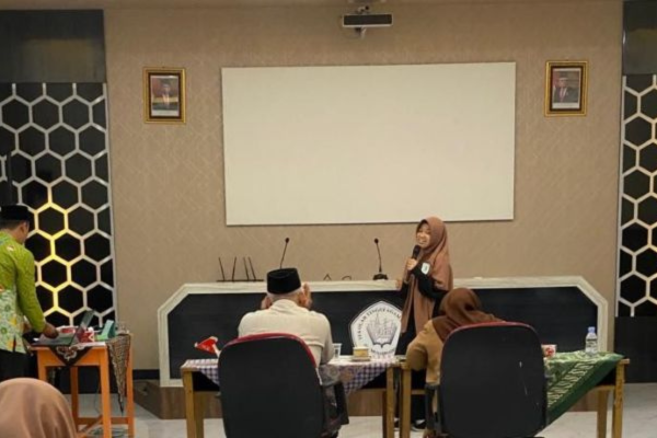 SMAN 2 Garut Sabet Juara 3 Lomba Pidato PAI Putri