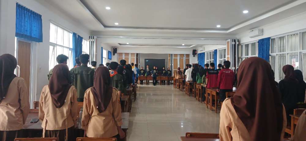 Latihan Dasar Kepemimpinan BPH Ekstrakurikuler